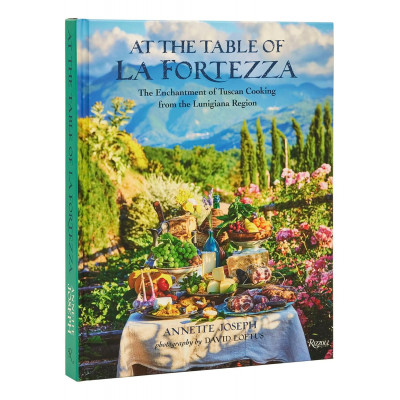 At The Table Of La Fortezza
