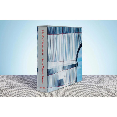 Christo and Jeanne-Claude L’Arc de Triomphe, Wrapped