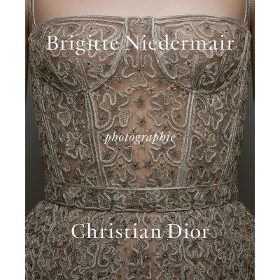 Photographie: Christian Dior by Brigitte Niedermair