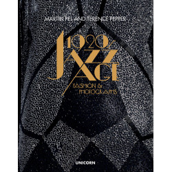 1920s Jazz Age Fashion and Photographs