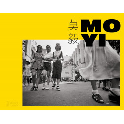 Mo Yi: Selected Photographs 1988-2003