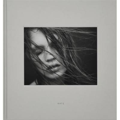 Kate (Mario Sorrenti)