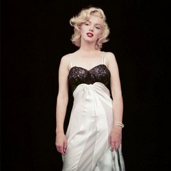 Marilyn Monroe: 50 Sessions by Milton H. Greene Marilyn Monroe: 50 Sessions by Milton H. Greene